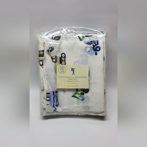 NEW Pottery Barn Kids Construction Trucks Full Sheet Set %100 Cotton 1 flat she